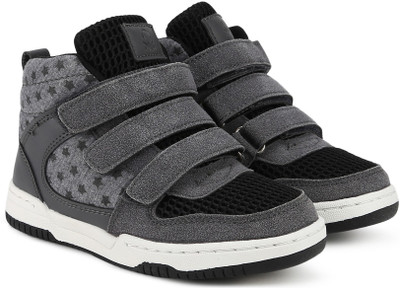 

United Colors of Benetton Boys & Girls Velcro Sneakers(Grey, 902
