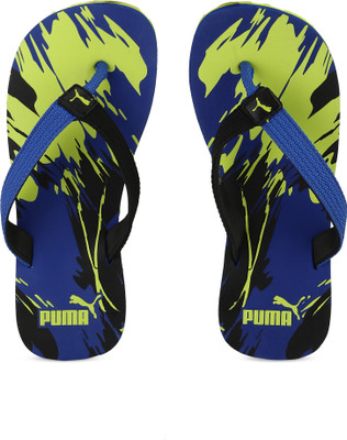 

Puma Boys & Girls Slip On Slipper Flip Flop(Multicolor, Black