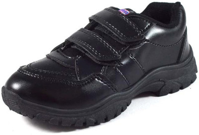 

TRUMP Boys Velcro Derby Shoes(Black