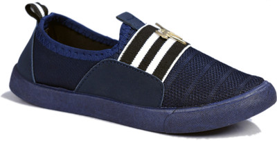 

OffStreet Boys & Girls Slip on Walking Shoes(Blue