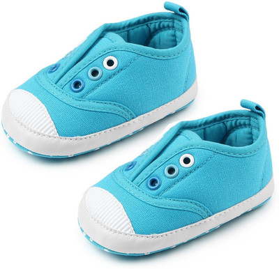 

Kitty Boys Velcro Sneakers(Light Blue