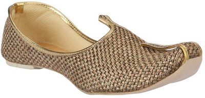 

Bhagwati Mojaris Mojaris For Men(Brown