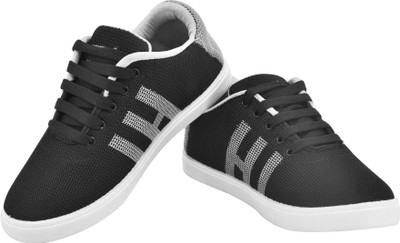 

Aircum MCW-145 Sneakers For Men(Multicolor, Black
