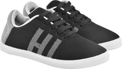 

BRUTON MCW-145 Sneakers For Men(Black, Silver, Grey