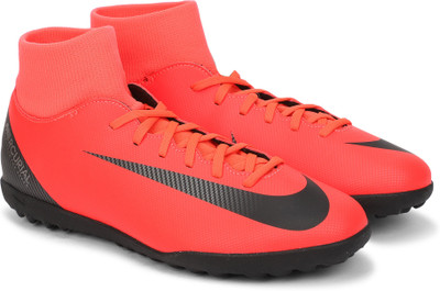 Nike SUPERFLY 6 CLUB CR7 TF Football Shoes For Men(Red, Black)
