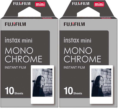 

Fujifilm monochrome Film Roll(Yes 800 ISO Pack of 10)