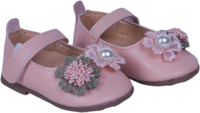 

FEETWELL Girls Velcro Ballerinas(Pink