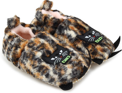 

Superminis Baby Girls And Baby Boys Velvet Tiger Print With Cat Face And Cat Claws Thick Base Booties/ Shoes Booties(Toe to Heel Length - 12 cm Tiger Print)