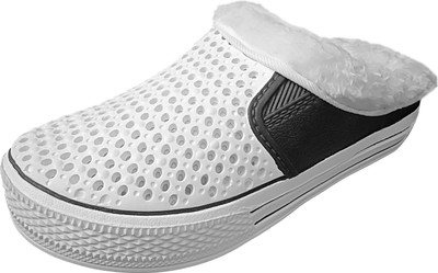 

ADJ Boys & Girls Slip on Clogs(Black