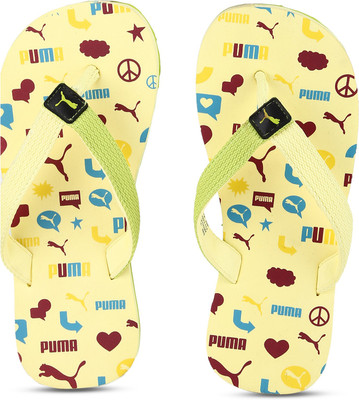 

Puma Boys & Girls Slip On Slipper Flip Flop(Multicolor, Lime yellow