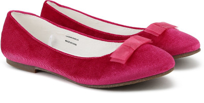 

United Colors of Benetton Girls Slip on Ballerinas(Pink, 902