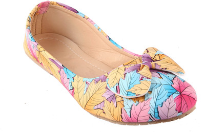 

G T fashions Girls Slip on Jutis(Pink, Pink;blue