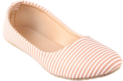 

G T fashions Girls Slip on Jutis(Brown