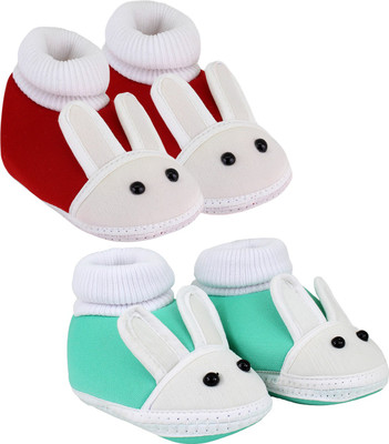 

Neska Moda 0 To 6 Month Baby Booties(Toe to Heel Length - 10 cm Maroon, Green), Green;maroon