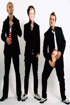 

Akhuratha Green Day Fine Quality Wall Poster Paper Print(12 inch X 18 inch, Rolled)
