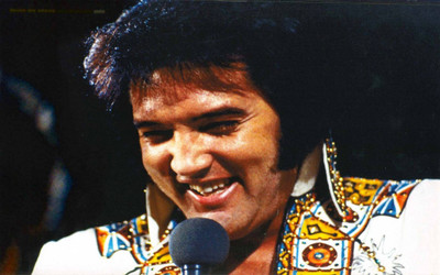 

Akhuratha Elvis Presley Fine Quality Wall Poster Paper Print(12 inch X 18 inch, Rolled)