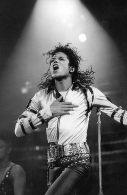 

Akhuratha Michael Jackson Fine Quality Wall Poster Paper Print(12 inch X 8 inch, Rolled)