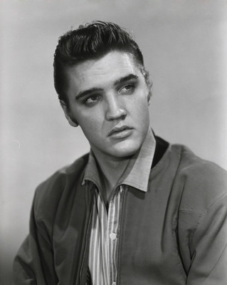

Akhuratha Elvis Presley Fine Quality Wall Poster Paper Print(12 inch X 18 inch, Rolled)