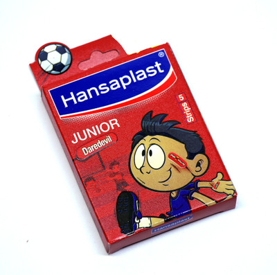 

Hansaplast Vantilated plaster junior series set of 12 (5strips) (Junior WoW Crepe Bandage