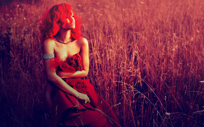 

Akhuratha Rihanna Fine Quality Wall Poster Paper Print(12 inch X 18 inch, Rolled)