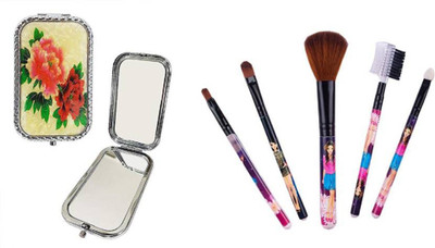 

PELO Combo Of Designer Compact Mirror And Makeup Brushes Set For Women And Girls, Folding Packet Travelling Mirrors For Women Purse, Pack Of 1(Set of 6)