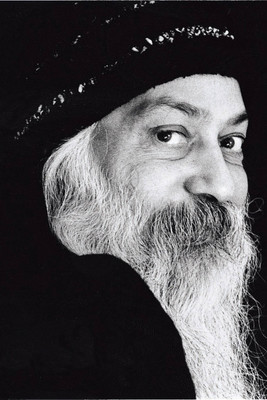 

Aabhaas Osho Wall Poster Fine Art Print(12 inch X 18 inch, Rolled)