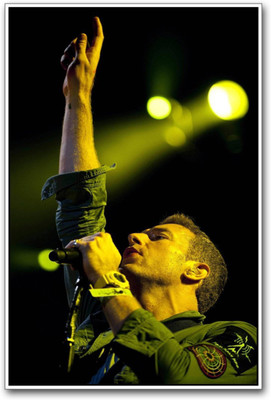 

Akhuratha Coldplay Fine Quality Wall Poster Paper Print(12 inch X 18 inch, Rolled)