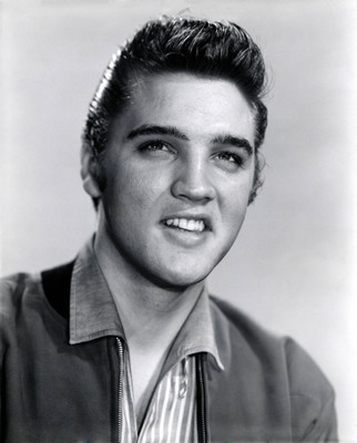 

Akhuratha Elvis Presley Fine Quality Wall Poster Paper Print(12 inch X 18 inch, Rolled)