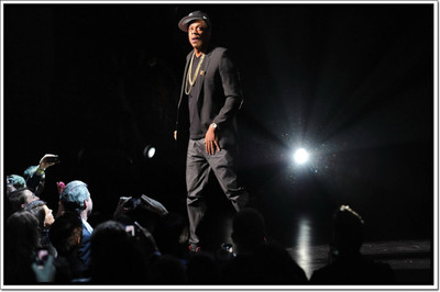 

Akhuratha Jay Z Fine Quality Wall Poster Paper Print(12 inch X 18 inch, Rolled)