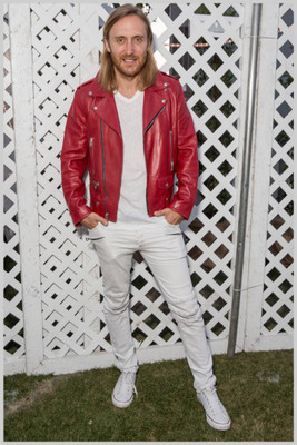 

Akhuratha David Guetta Fine Quality Wall Poster Paper Print(12 inch X 18 inch, Rolled)