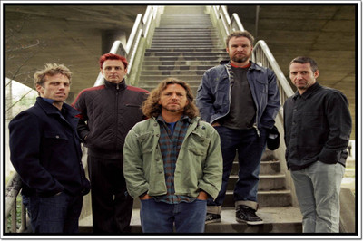 

Akhuratha Pearl Jam Fine Quality Wall Poster Paper Print(12 inch X 18 inch, Rolled)