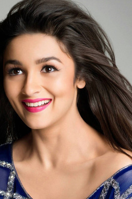 

Aabhaas Alia Bhatt Wall Poster Fine Art Print(12 inch X 18 inch, Rolled)