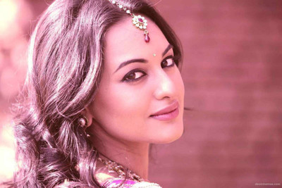 

Aabhaas Sonakshi Sinha Wall Poster Fine Art Print(12 inch X 18 inch, Rolled)