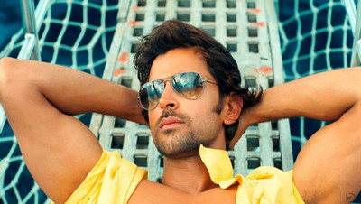 

Aabhaas Hrithik Roshan Wall Poster Fine Art Print(12 inch X 18 inch, Rolled)