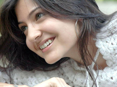 

Aabhaas Anushka Sharma Wall Poster Fine Art Print(12 inch X 18 inch, Rolled)