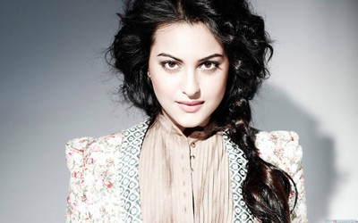 

Aabhaas Sonakshi Sinha Wall Poster Fine Art Print(12 inch X 18 inch, Rolled)