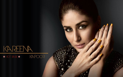 

Aabhaas Kareena Kapoor Wall Poster Fine Art Print(12 inch X 18 inch, Rolled)