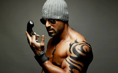 

Aabhaas John Abraham Wall Poster Fine Art Print(12 inch X 18 inch, Rolled)