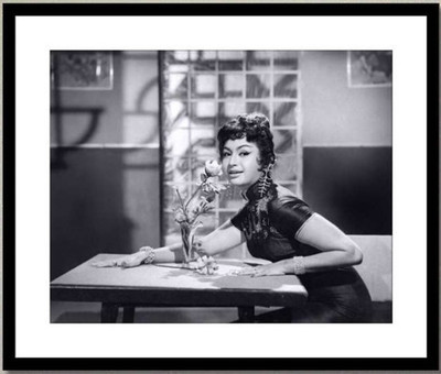 

Aabhaas Helen Wall Poster Fine Art Print(12 inch X 18 inch, Rolled)