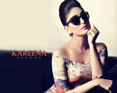 

Aabhaas Kareena Kapoor Wall Poster Fine Art Print(12 inch X 18 inch, Rolled)