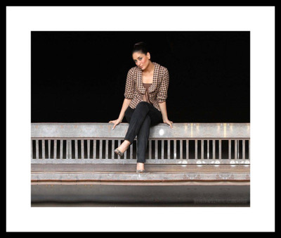 

Aabhaas Kareena Kapoor Wall Poster Fine Art Print(12 inch X 18 inch, Rolled)