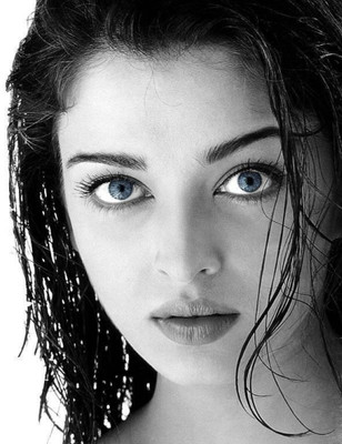 

Aabhaas Aishwarya Rai Wall Poster Fine Art Print(12 inch X 18 inch, Rolled)