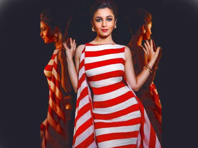 

Aabhaas Alia Bhatt Wall Poster Fine Art Print(12 inch X 18 inch, Rolled)