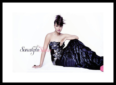 

Aabhaas Sonakshi Sinha Wall Poster Fine Art Print(12 inch X 18 inch, Rolled)