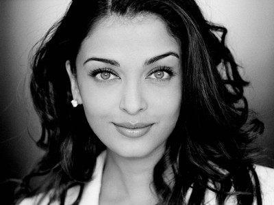 

Aabhaas Aishwarya Rai Wall Poster Fine Art Print(12 inch X 18 inch, Rolled)