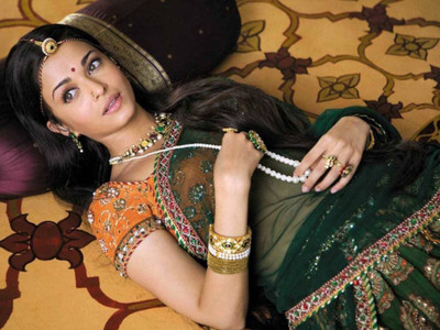 

Aabhaas Aishwarya Rai Wall Poster Fine Art Print(12 inch X 18 inch, Rolled)