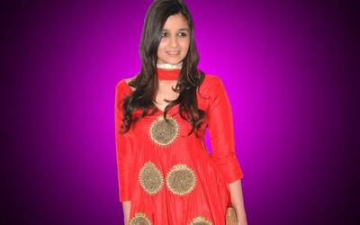 

Aabhaas Alia Bhatt Wall Poster Fine Art Print(12 inch X 18 inch, Rolled)