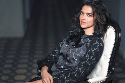 

Aabhaas Deepika Padukone Wall Poster Fine Art Print(12 inch X 18 inch, Rolled)