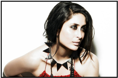 

Aabhaas Kareena Kapoor Wall Poster Fine Art Print(12 inch X 18 inch, Rolled)