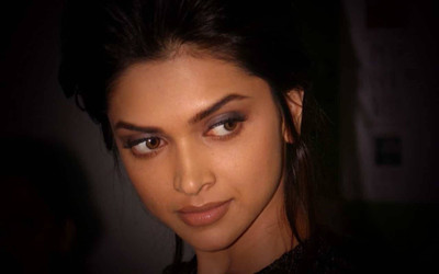 Aabhaas Deepika Padukone Wall Poster Fine Art Print(12 inch X 18 inch, Rolled)